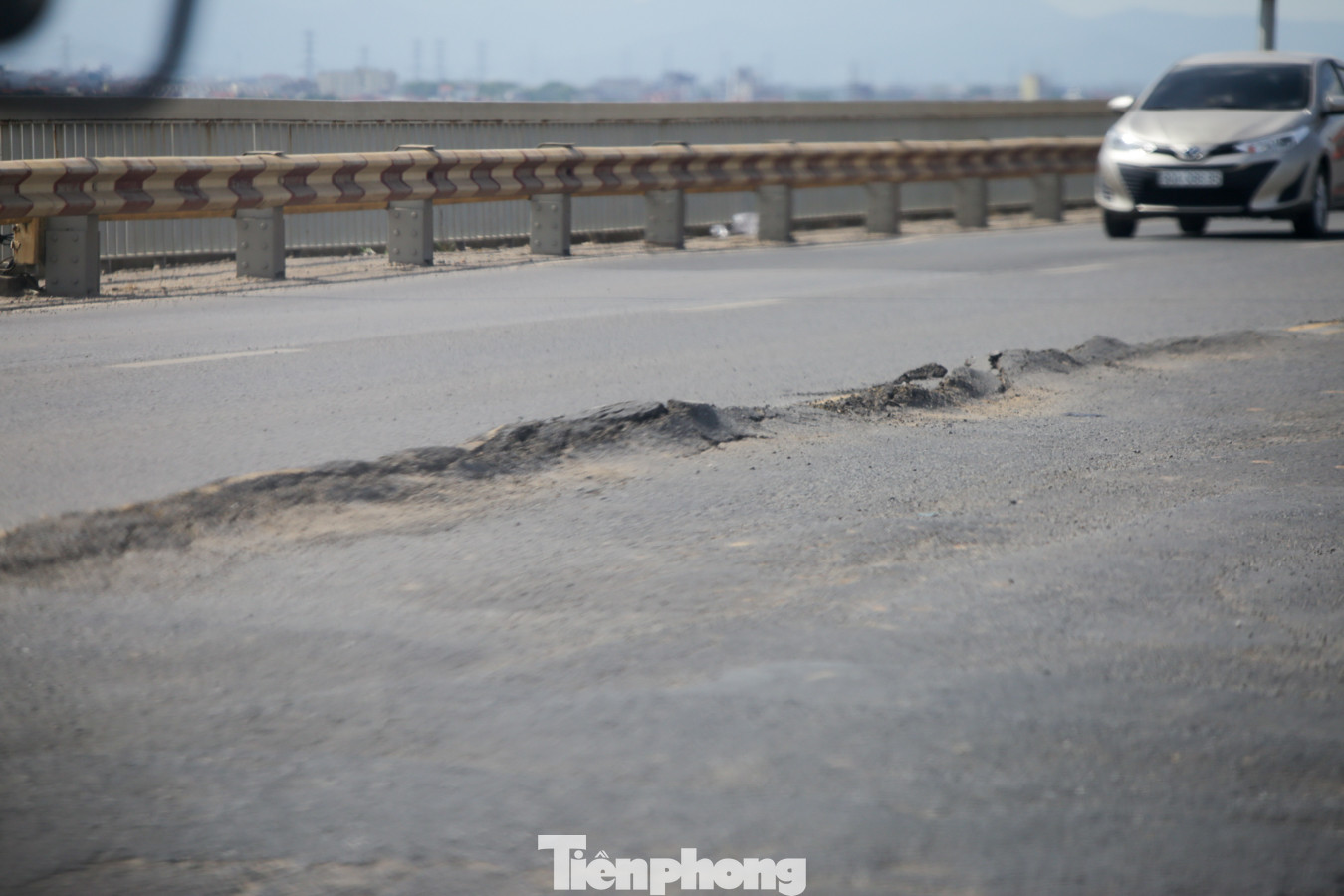 Mặt cầu Thăng Long ra sao trước ngày 'đóng cửa' đại tu lần 3? ảnh 9