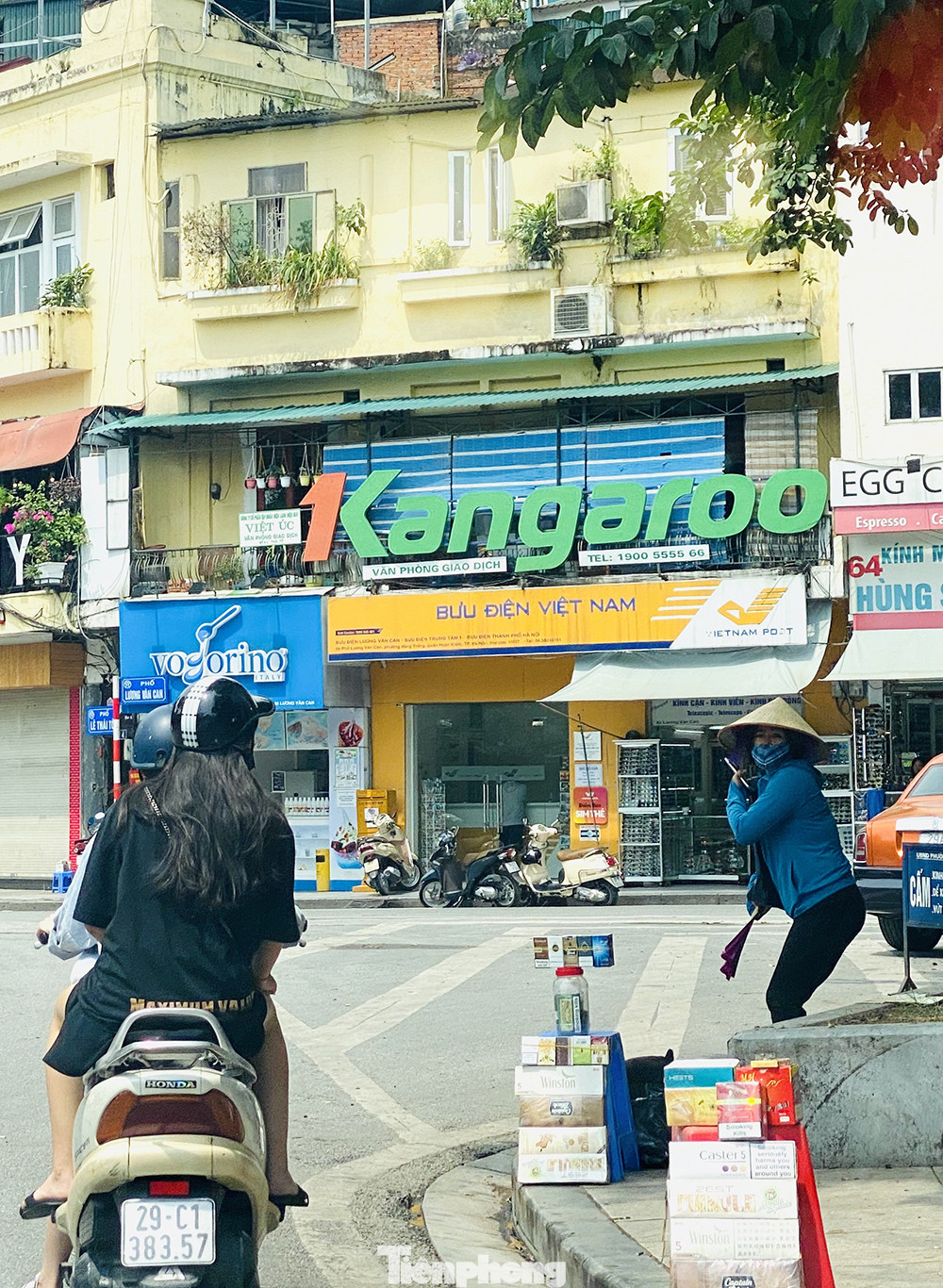 Thuốc lá điện tử 'tấn công' người trẻ ảnh 14