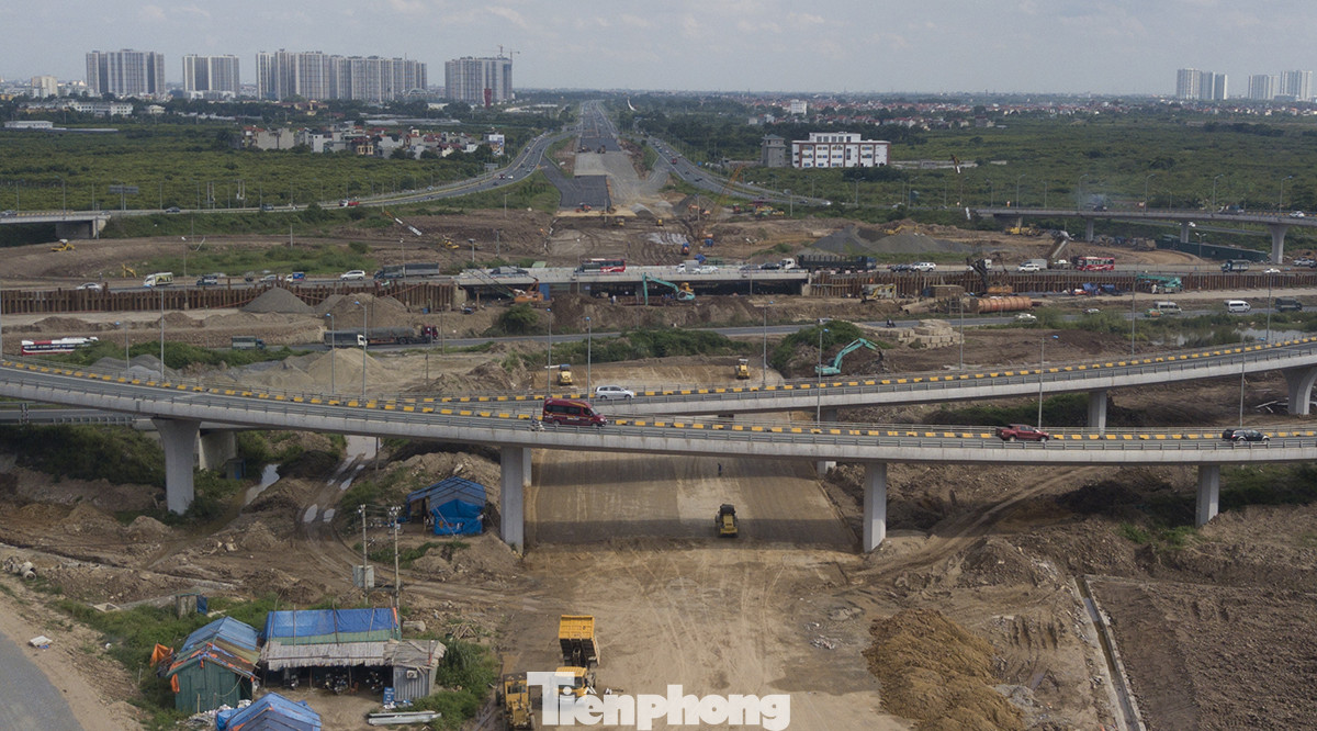 Toàn cảnh đại công trường 402 tỷ đồng nối vành đai 3 với cao tốc Hà Nội - Hải Phòng ảnh 3
