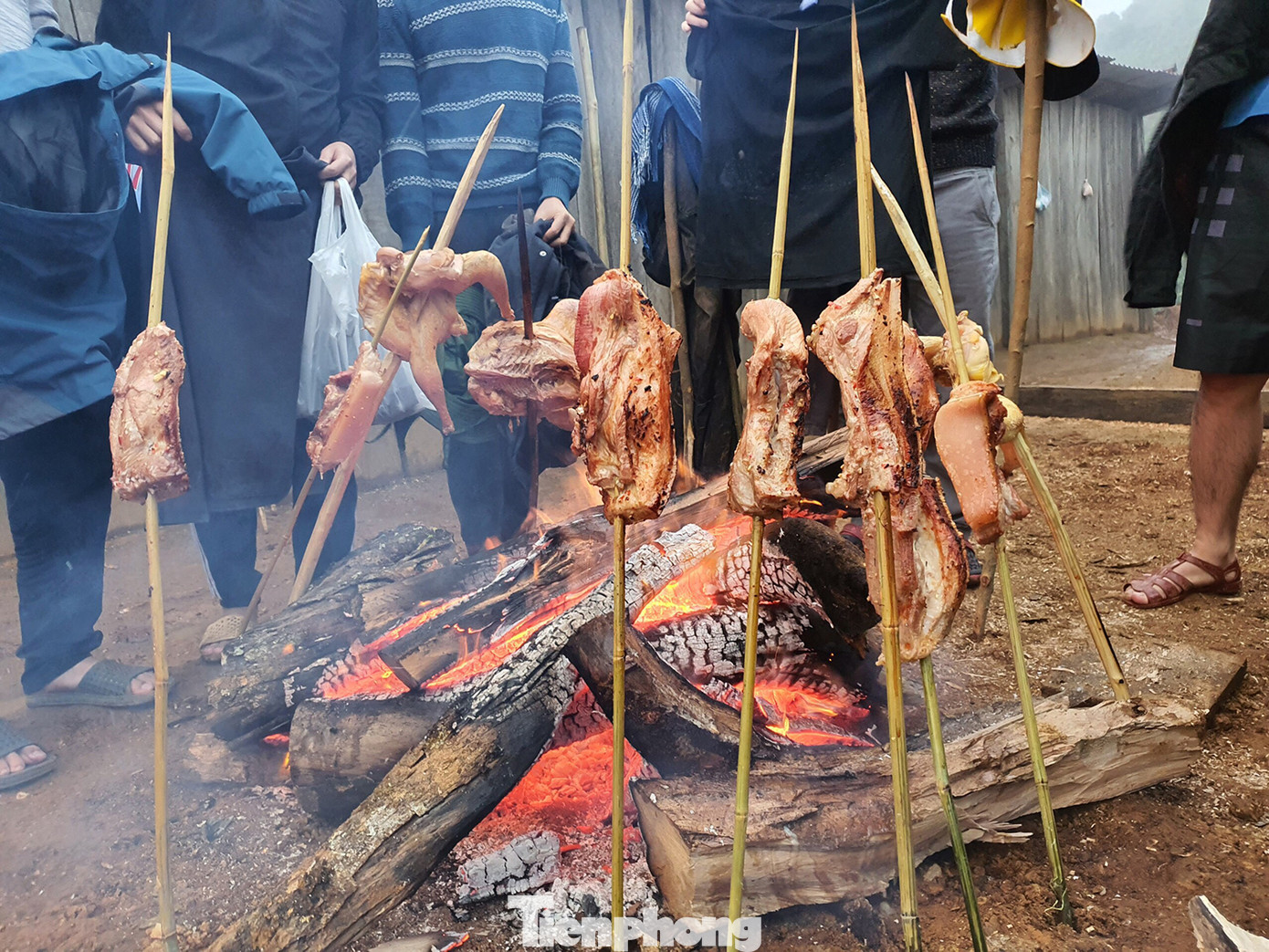 Lên đỉnh 'Thiên đường săn mây, bắt gió' Tà Chì Nhù ảnh 7