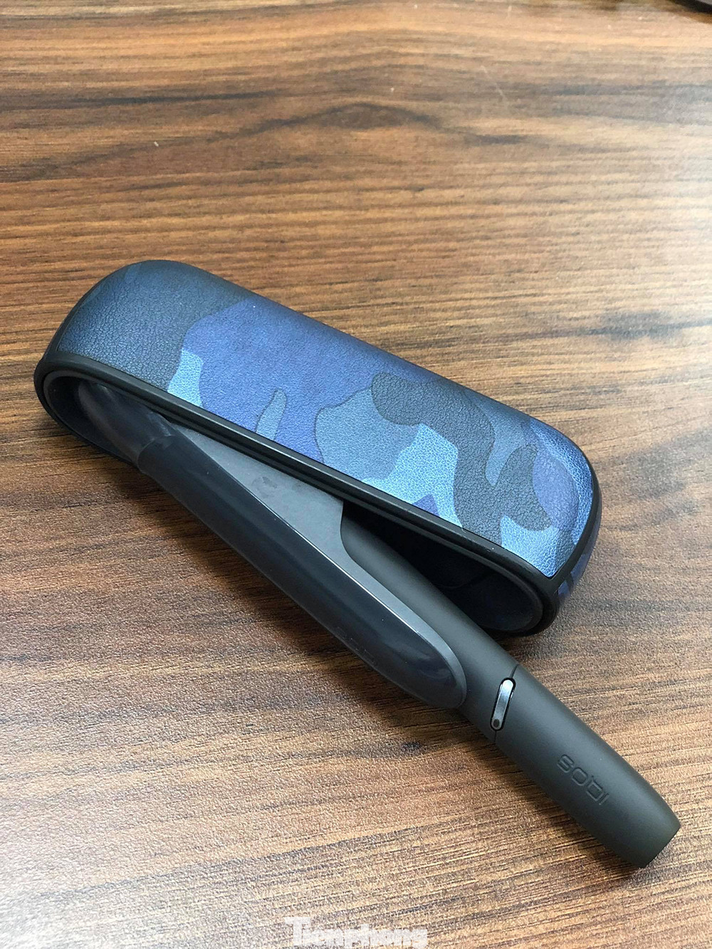 Thuốc lá điện tử 'tấn công' người trẻ ảnh 13