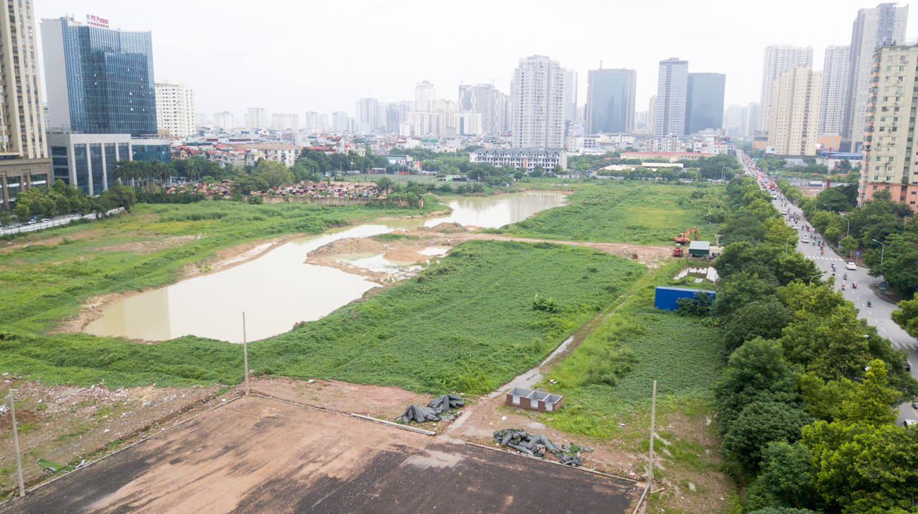 Cận cảnh công viên 'nghìn tỉ' đắp chiếu nhiều năm giữa Thủ đô ảnh 3