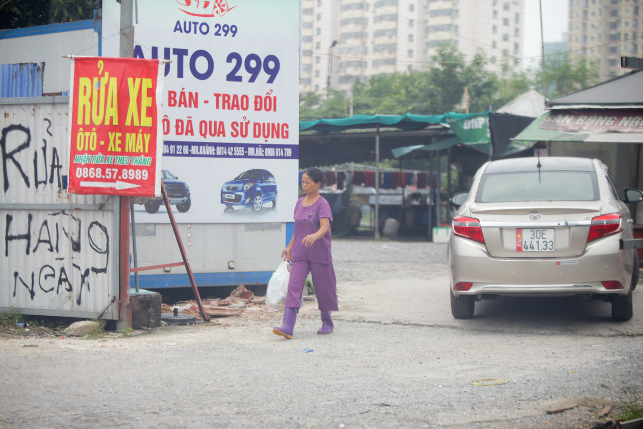 Cận cảnh công viên 'nghìn tỉ' đắp chiếu nhiều năm giữa Thủ đô ảnh 11