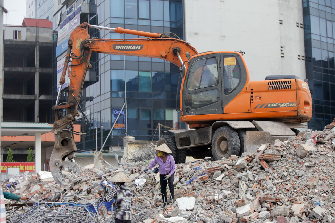 Diện mạo khác lạ của tuyến đường Minh Khai - Đại La sau khi giải phóng mặt bằng ảnh 7