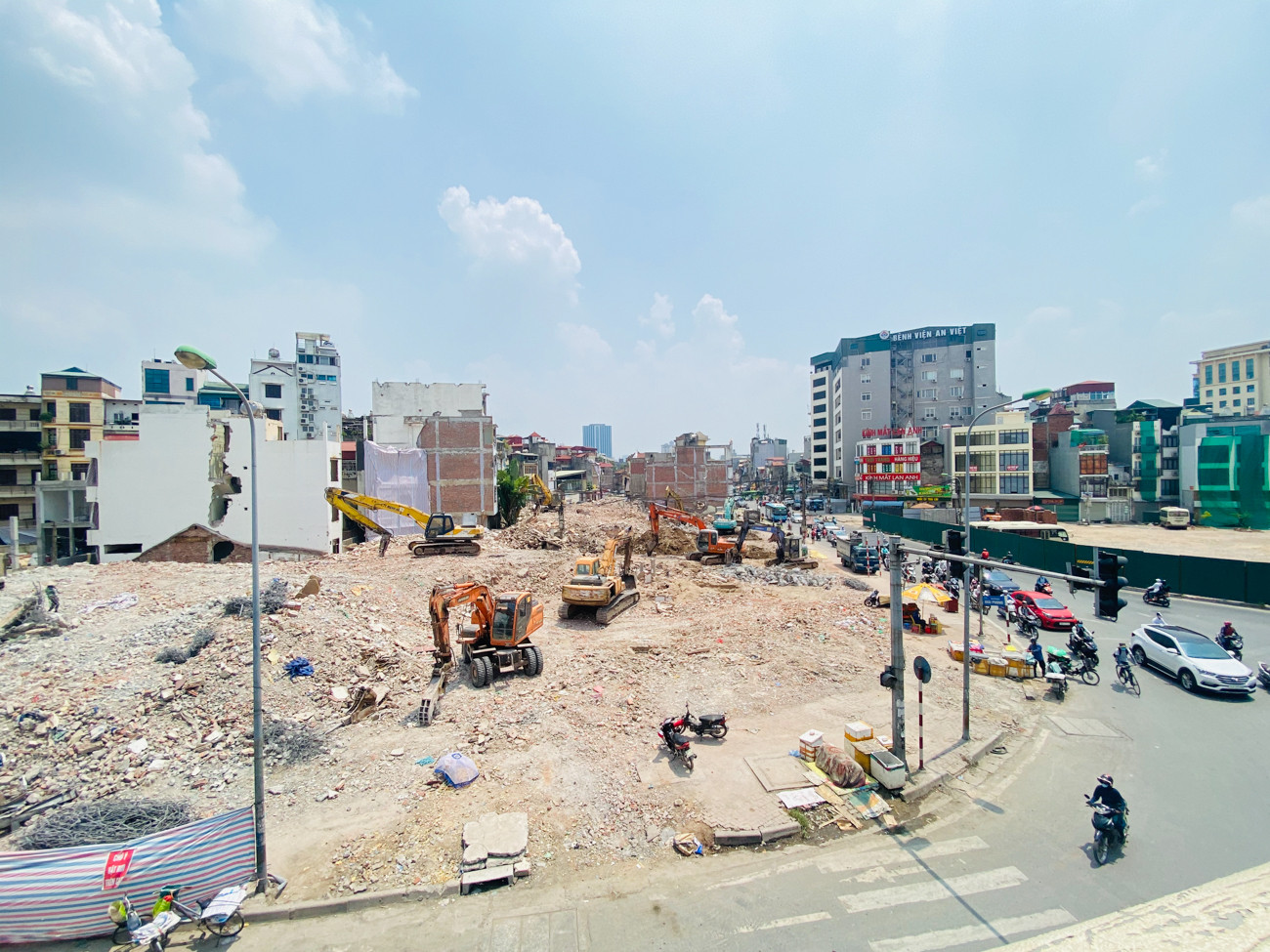 Diện mạo khác lạ của tuyến đường Minh Khai - Đại La sau khi giải phóng mặt bằng ảnh 17