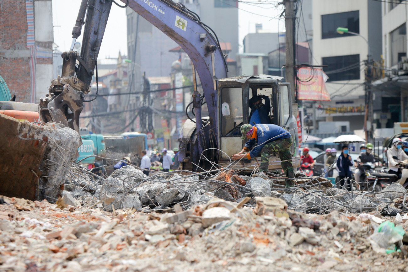 Diện mạo khác lạ của tuyến đường Minh Khai - Đại La sau khi giải phóng mặt bằng ảnh 4