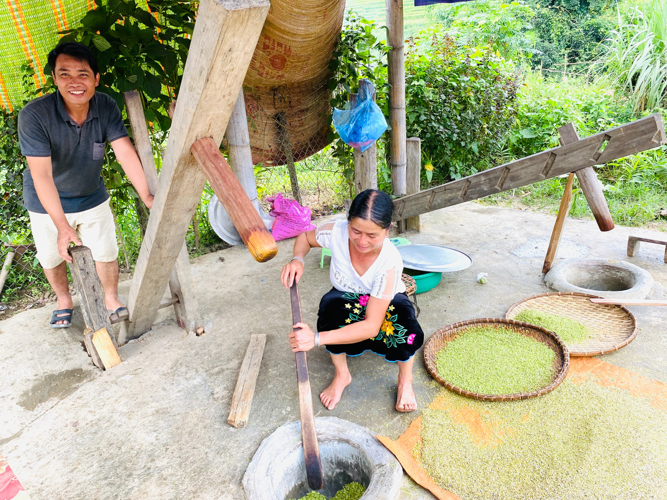 Cốm Tú Lệ - quà đặc sản nổi tiếng núi rừng Tây Bắc ảnh 2