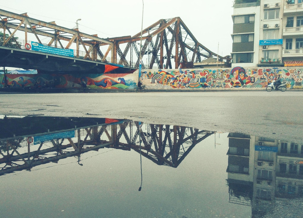 Hà Nội tĩnh mịch mùa COVID-19 qua gương soi bóng nước ảnh 3