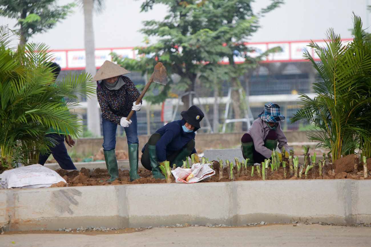 Cận cảnh đường vành đai 3 trên cao nối cầu Thăng Long - Mai Dịch sắp thông xe ảnh 12