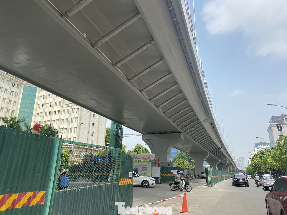 Cận cảnh tuyến đường vành đai 2 trị giá 9.400 tỷ sau 2 năm thi công ảnh 14