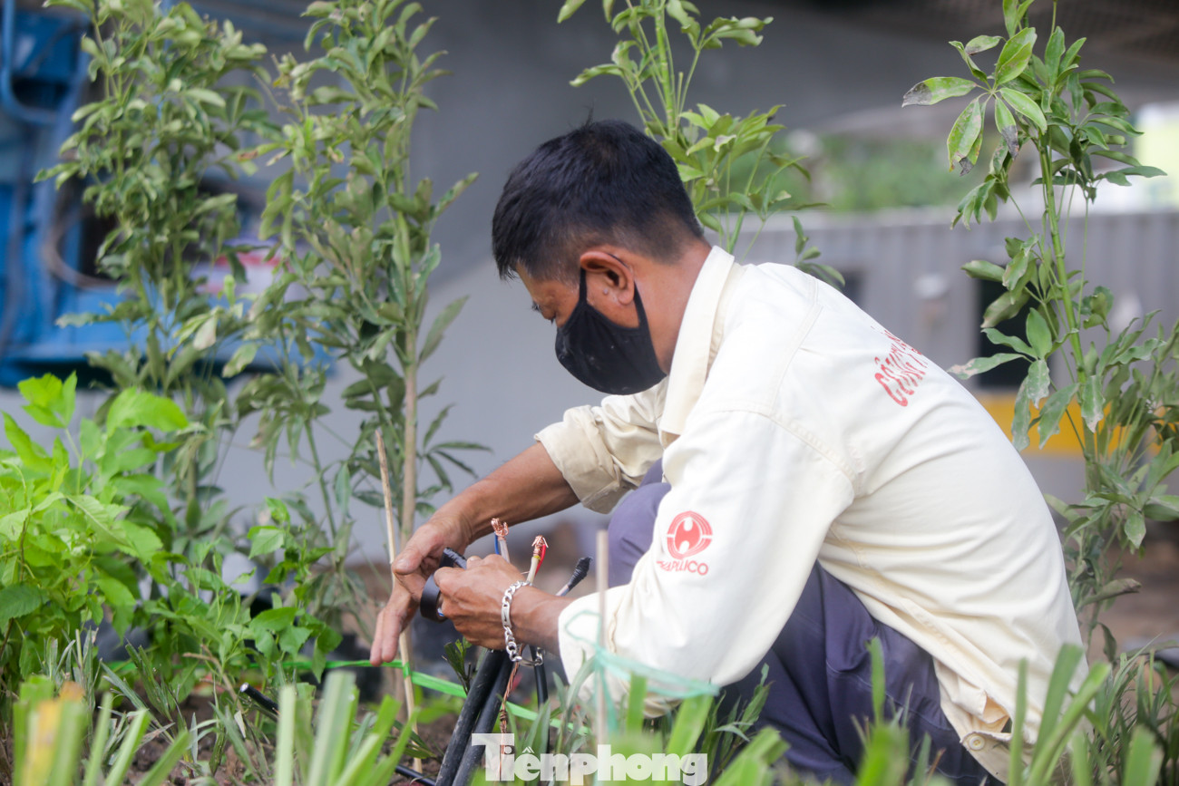 Nhìn gần cây cầu vượt quy mô lớn nhất Hà Nội sắp thông xe ảnh 9 Nhìn gần cây cầu vượt quy mô lớn nhất Hà Nội sắp thông xe ảnh 9