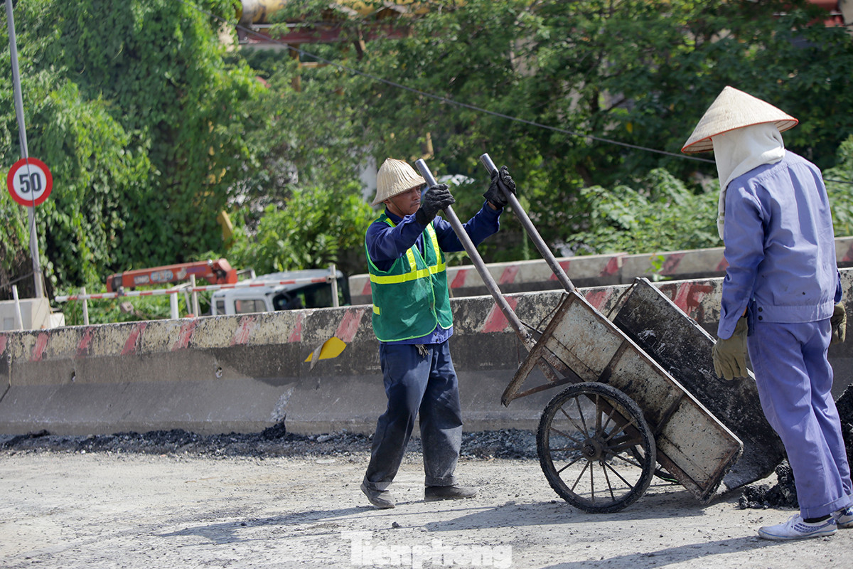 Gấp rút thi công cầu cạn nối vành đai 3 Hà Nội ảnh 10