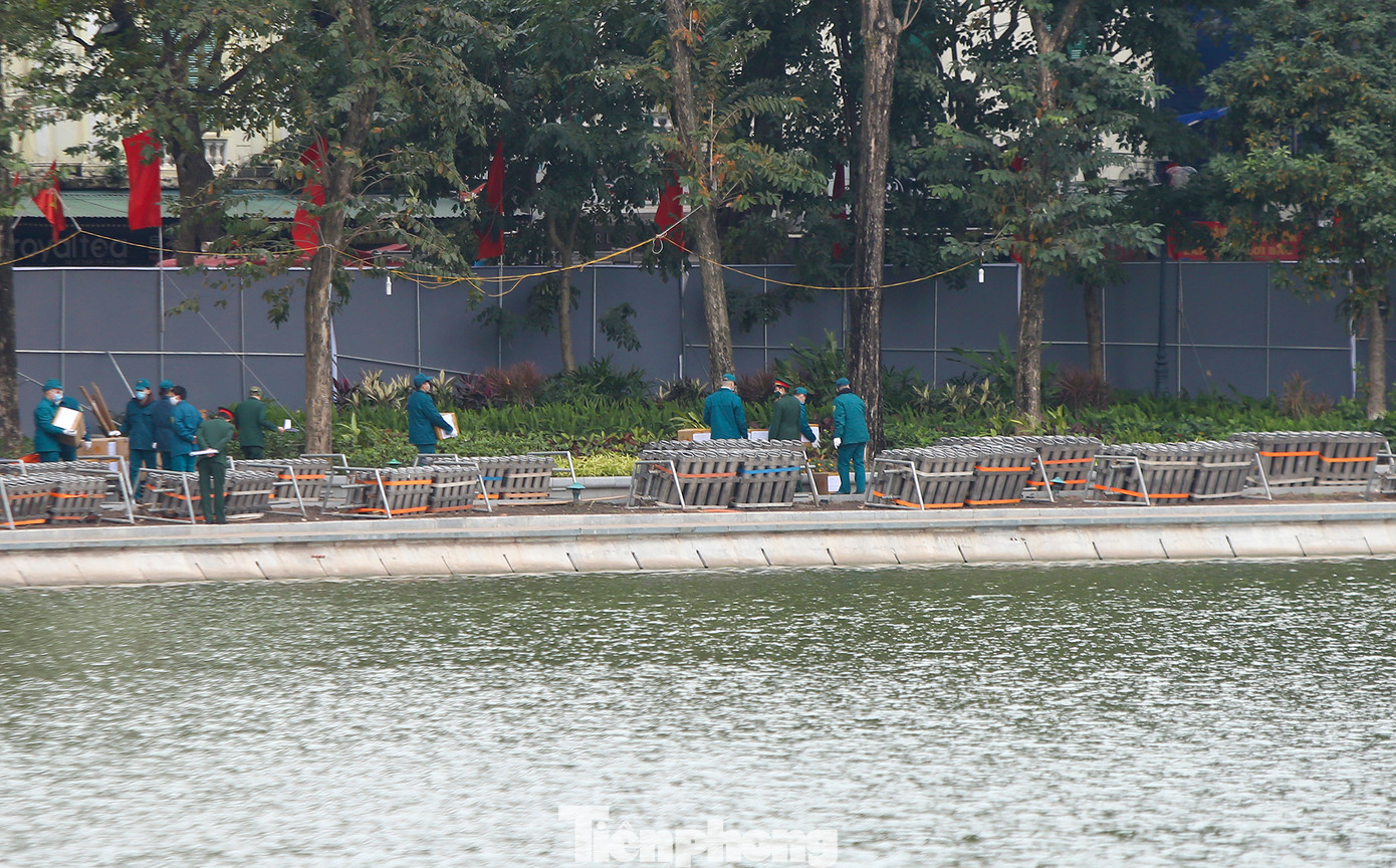 Nhìn gần trận địa pháo hoa cho đêm giao thừa Hà Nội ảnh 6