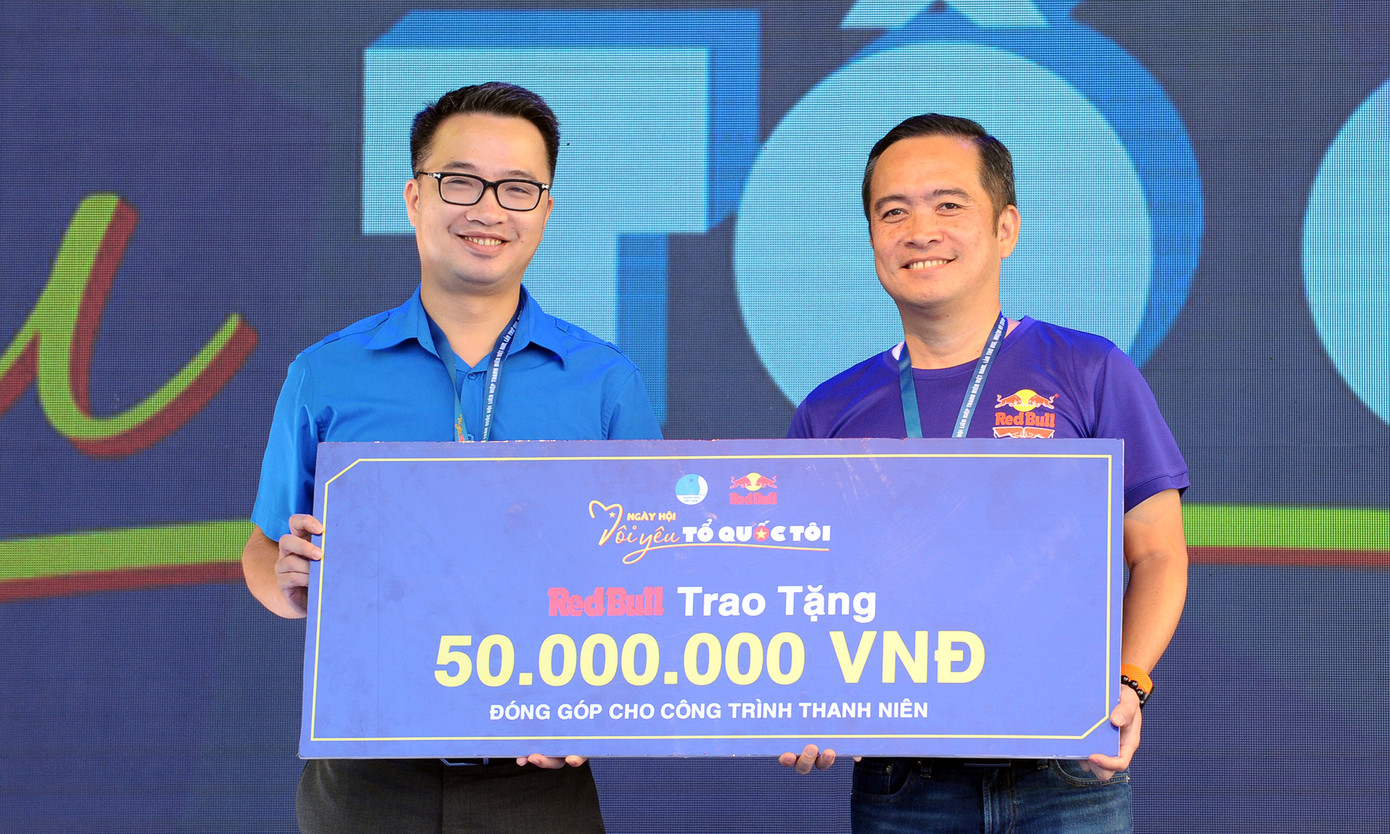 Sôi nổi ngày hội 'Tôi yêu Tổ quốc tôi' tại Hà Nội ảnh 3