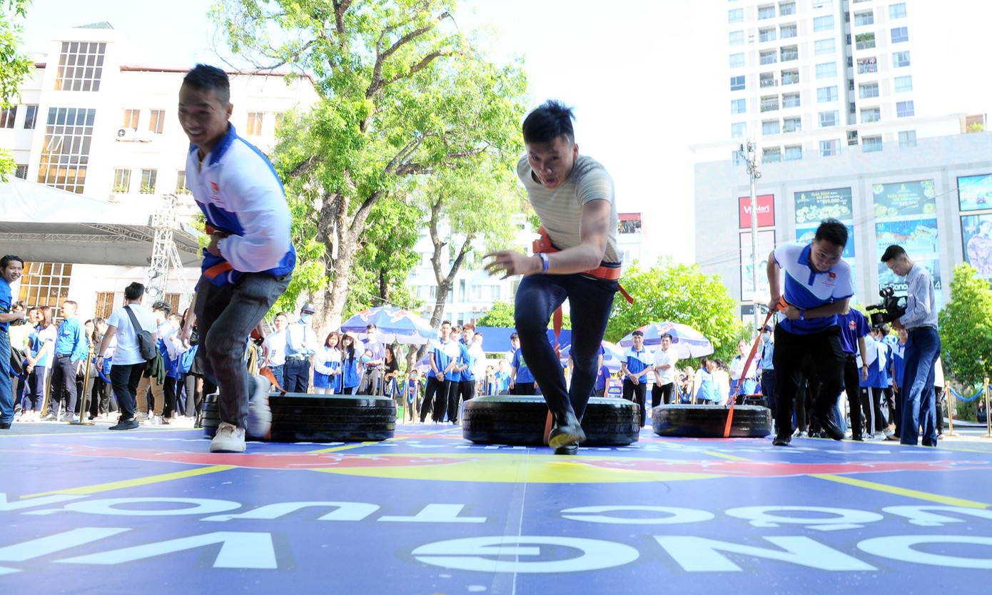 Sôi nổi ngày hội 'Tôi yêu Tổ quốc tôi' tại Hà Nội ảnh 6