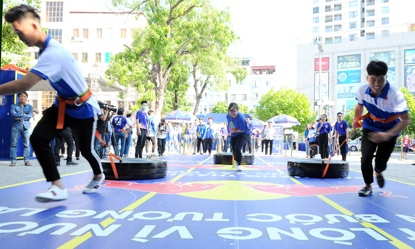 Sôi nổi ngày hội 'Tôi yêu Tổ quốc tôi' tại Hà Nội ảnh 5