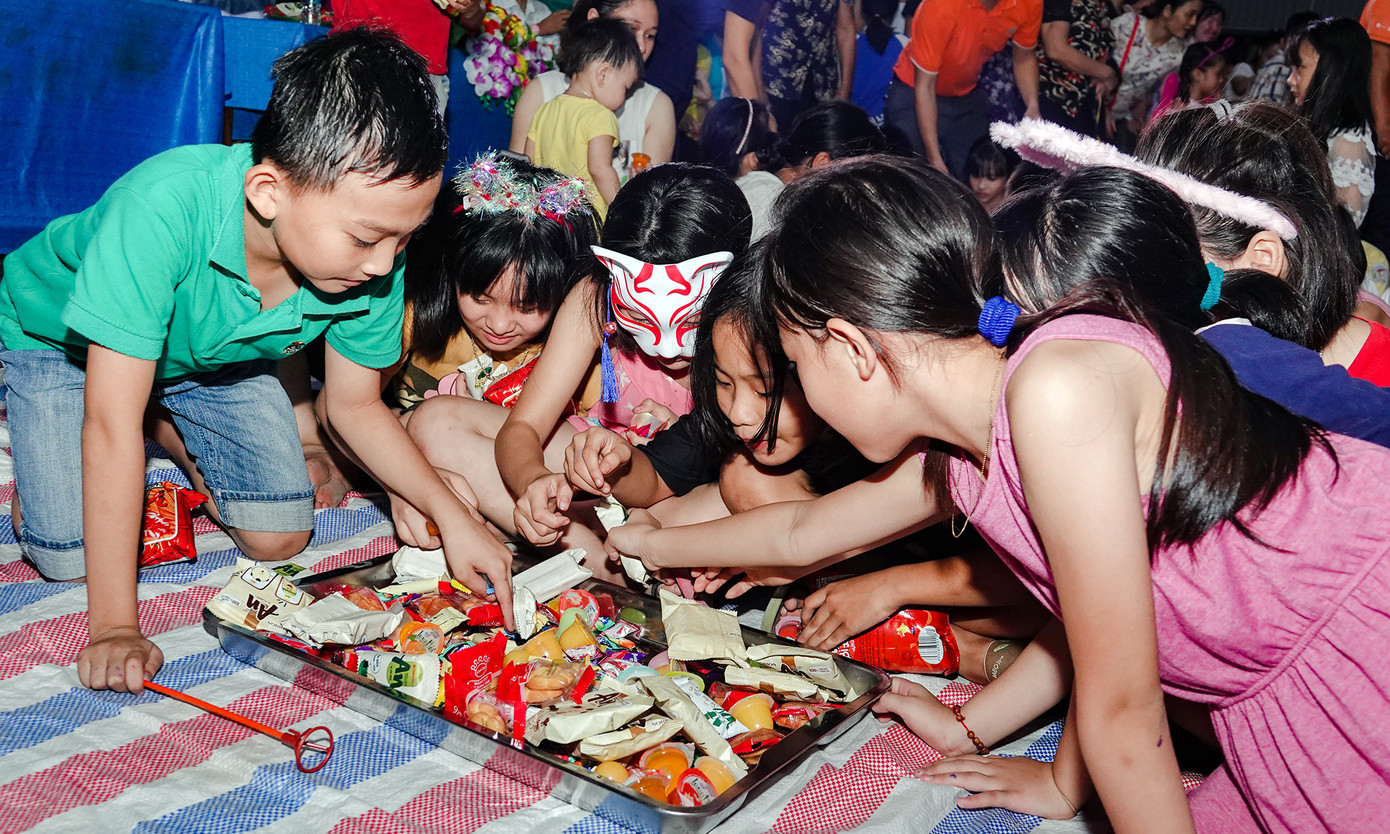 3.000 suất quà tặng thiếu nhi 'Vui hội đêm trăng' ảnh 2