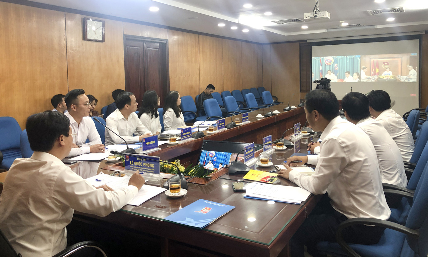 Bí thư thứ nhất T.Ư Đoàn thanh niên hai nước Việt - Lào điện đàm ảnh 1