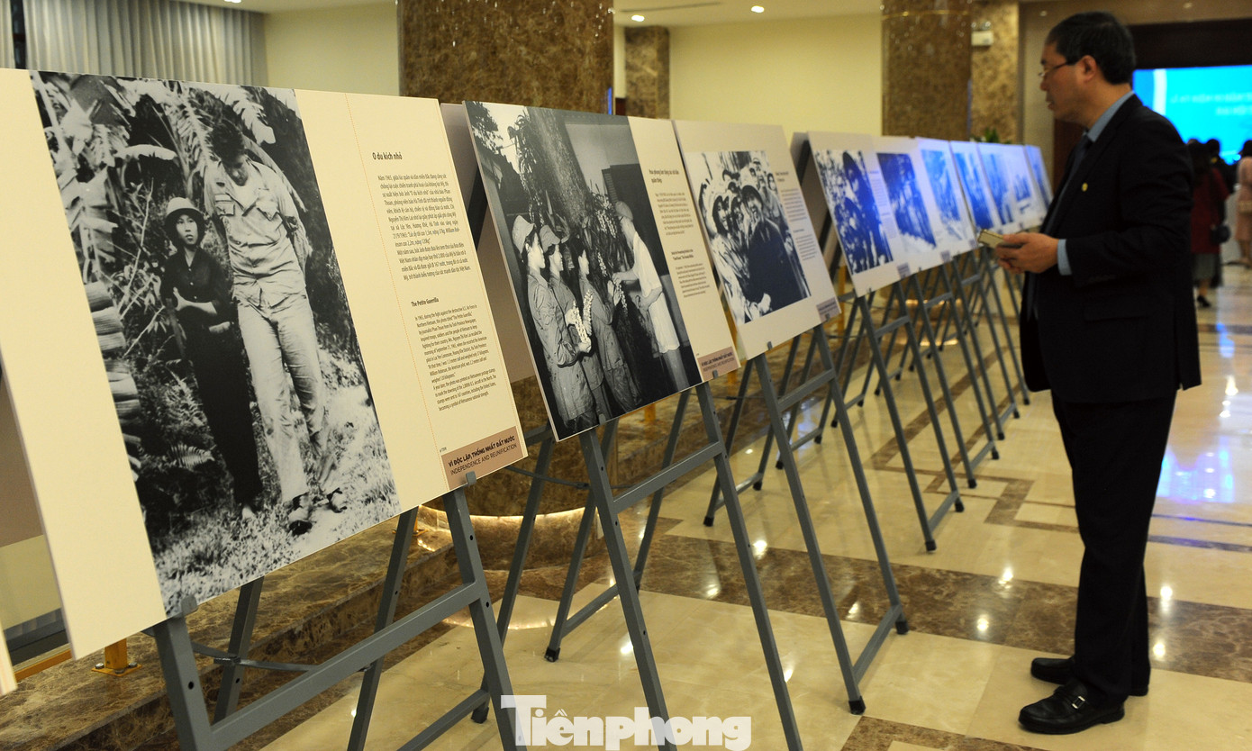 Khoảnh khắc phụ nữ Việt Nam từ 'bông hồng thép' đến 'cô gái vàng' ảnh 1