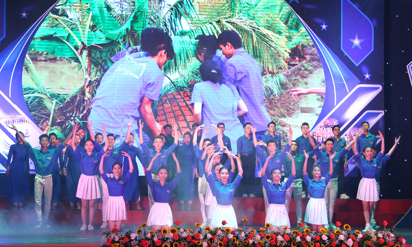 Vinh danh 27 thanh niên sống đẹp, 57 cán bộ Hội tiêu biểu 2020 ảnh 1