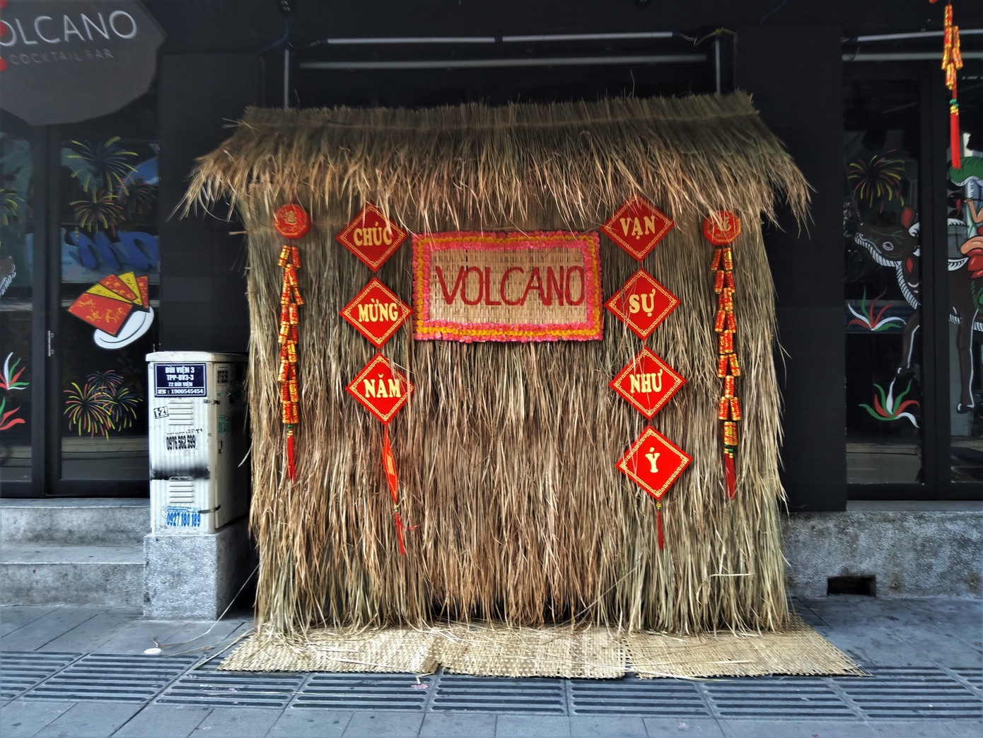 Phố Tây ngày cuối năm 'đóng cửa' phòng chống COVID-19 ảnh 6