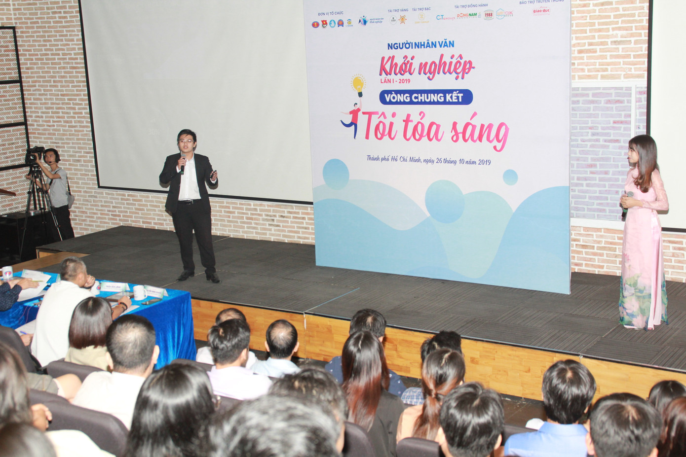 Sản vật quê hương giúp chàng trai đoạt giải nhất ‘Người Nhân văn khởi nghiệp’ ảnh 1