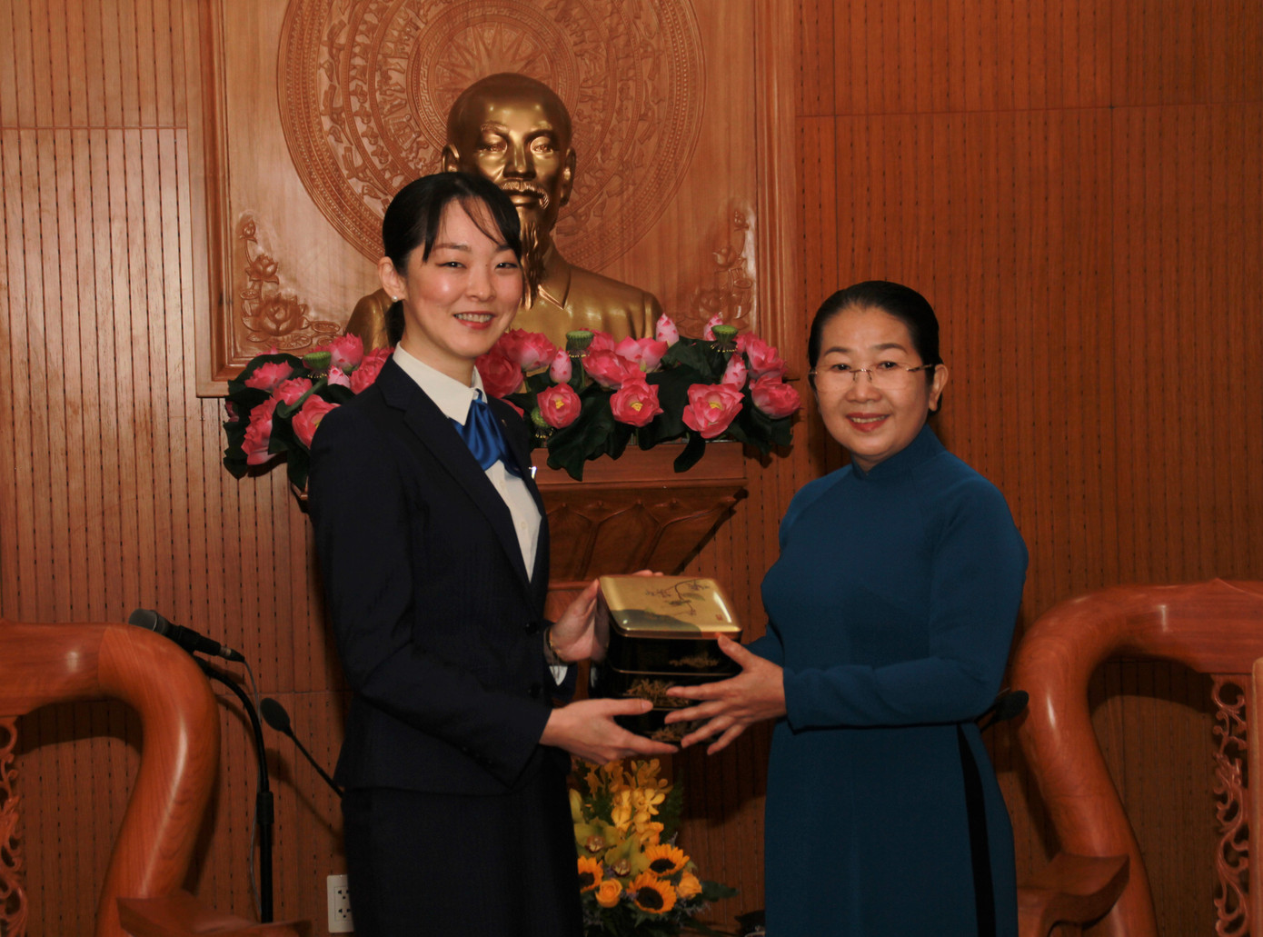 Lãnh đạo Quốc gia các nước tham gia SSEAYP 2019 'thả tim' cùng lãnh đạo TPHCM ảnh 6