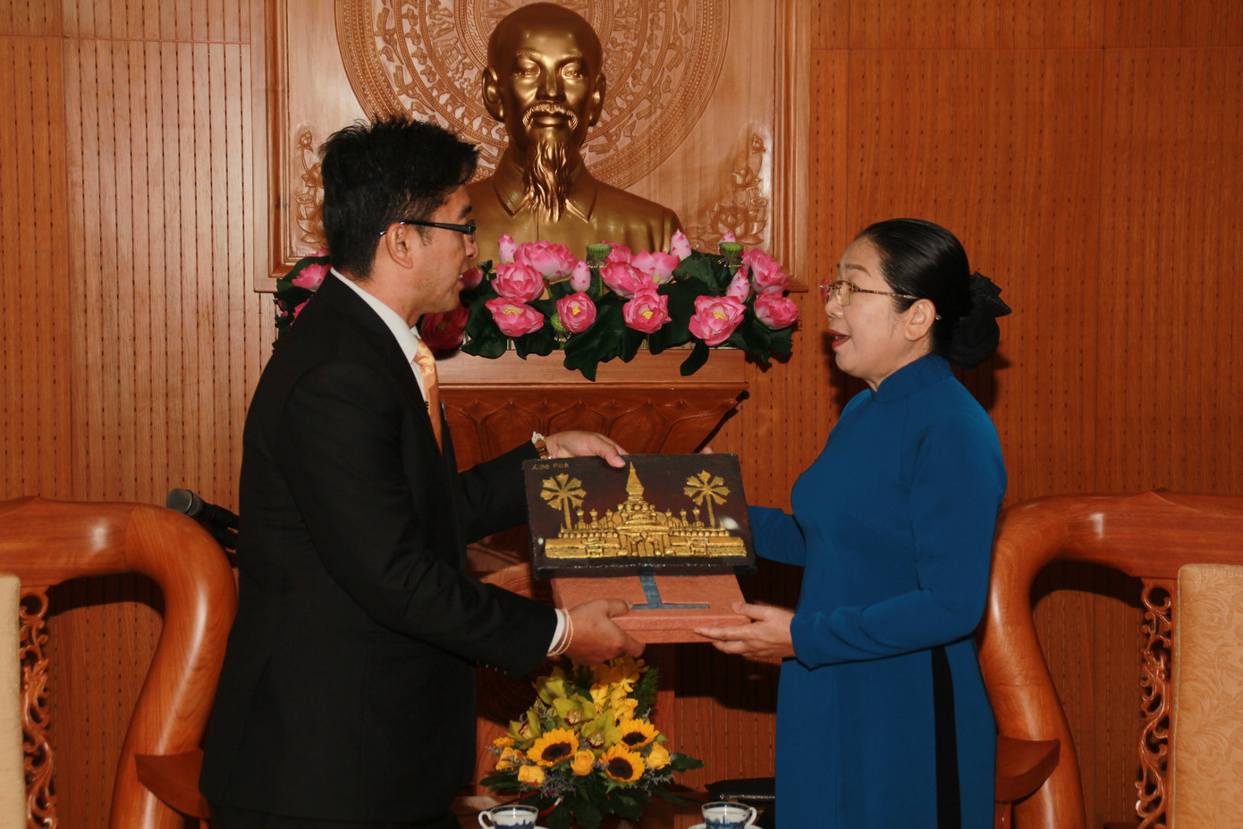 Lãnh đạo Quốc gia các nước tham gia SSEAYP 2019 'thả tim' cùng lãnh đạo TPHCM ảnh 5