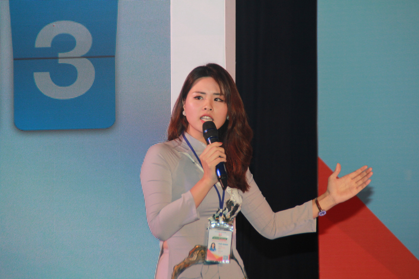 Cao Thị Hải Vân về nhất Hội thi Báo cáo viên giỏi toàn quốc năm 2019 ảnh 3