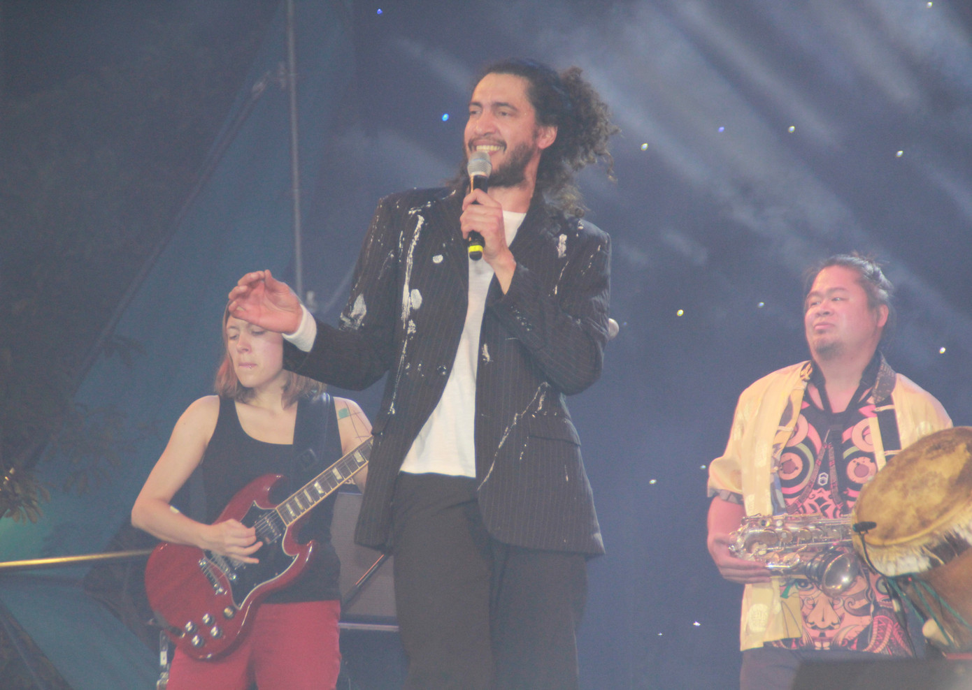 Hà Hồ, Thu Minh và các ban nhạc quốc tế hút nghìn khán giả 'cháy' đến 12 giờ đêm ảnh 11