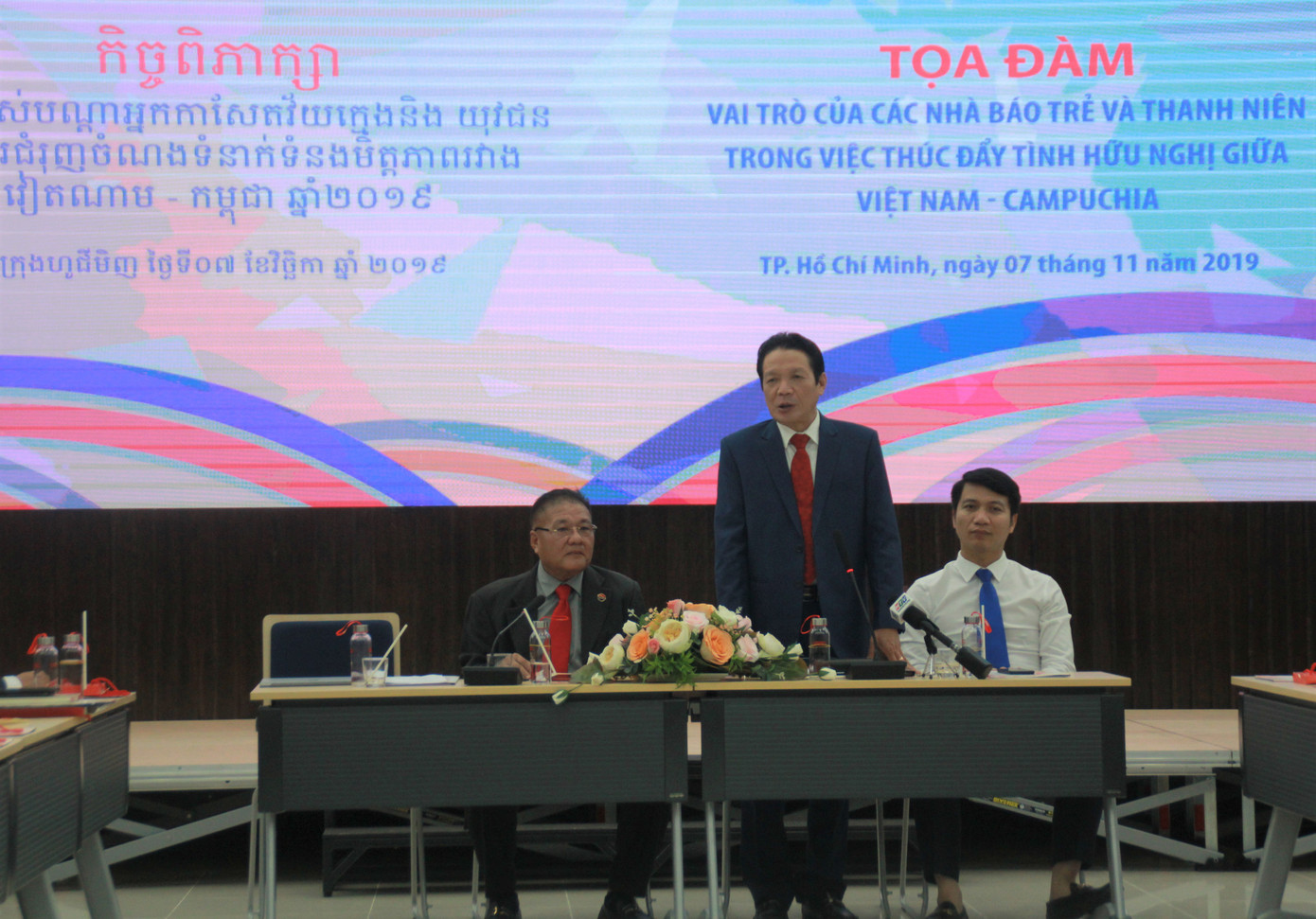 Giới trẻ Việt Nam - Campuchia có vai trò truyền nối mối quan hệ bền chặt ảnh 2