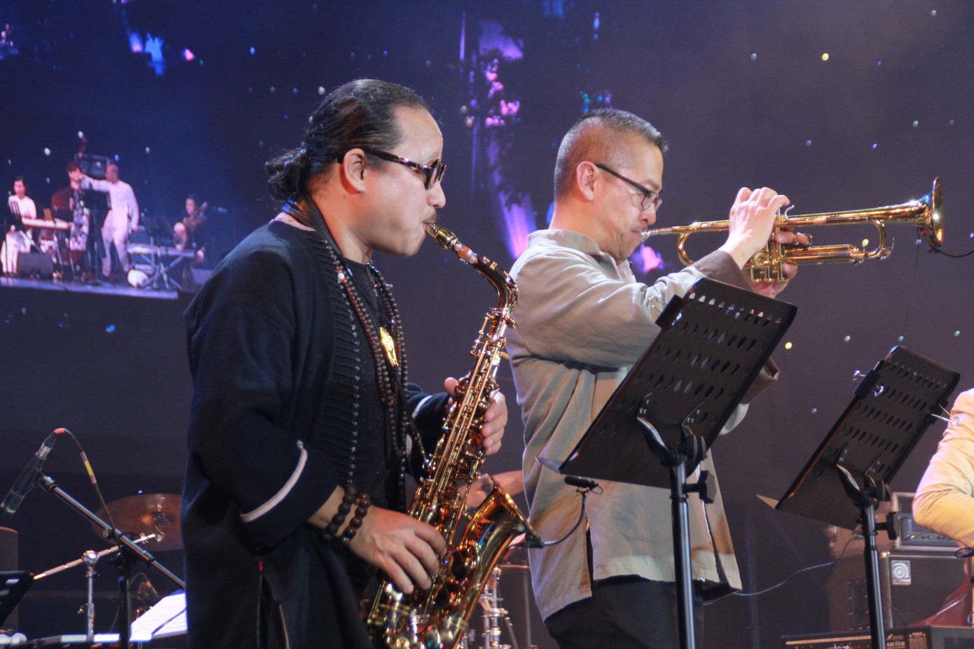 Ca sỹ đạt giải Grammy trình diễn ca khúc viết riêng cho 'Hò dô 2019' tại TP.HCM ảnh 9