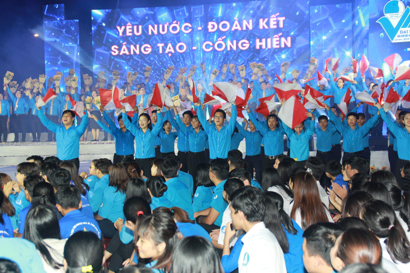 Hoa hậu Tiểu Vy, diễn viên Bình Minh dự Đại hội toàn quốc Hội LHTN Việt Nam ảnh 3