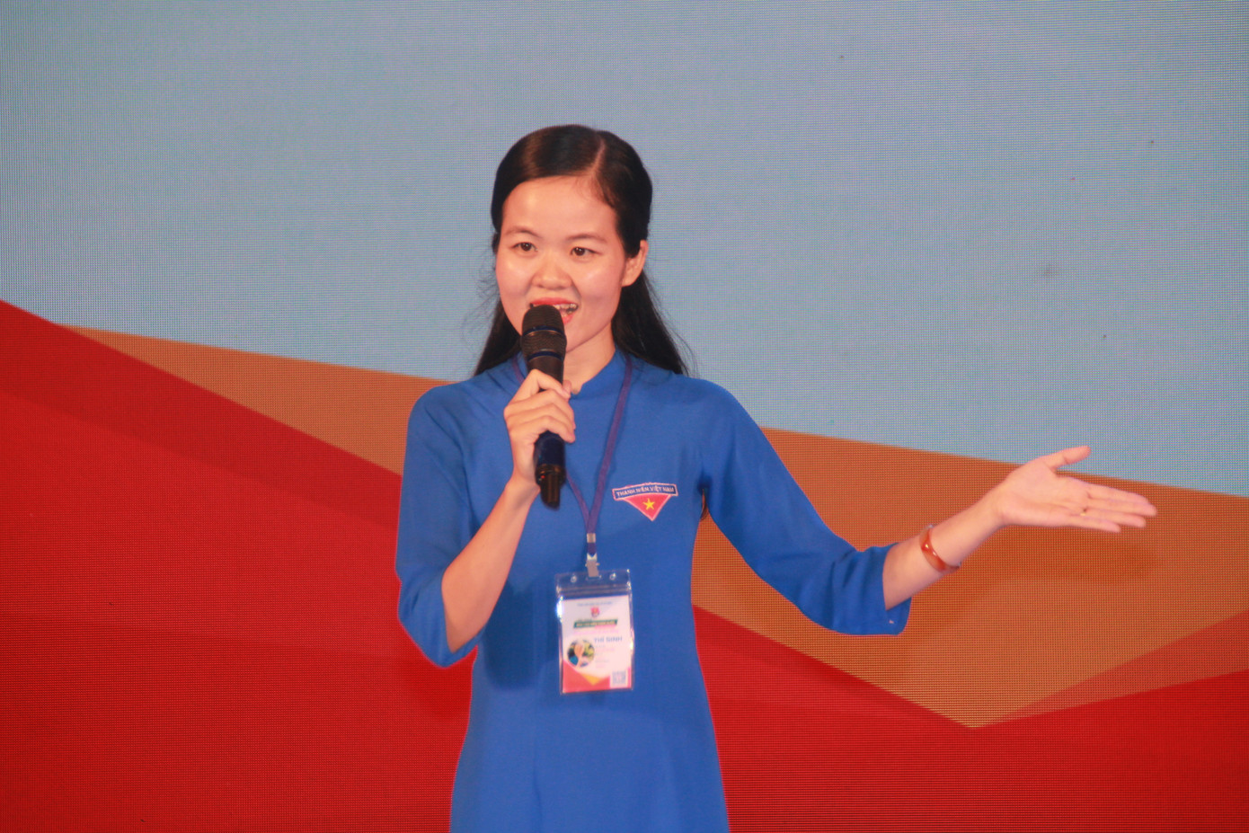 Cao Thị Hải Vân về nhất Hội thi Báo cáo viên giỏi toàn quốc năm 2019 ảnh 8