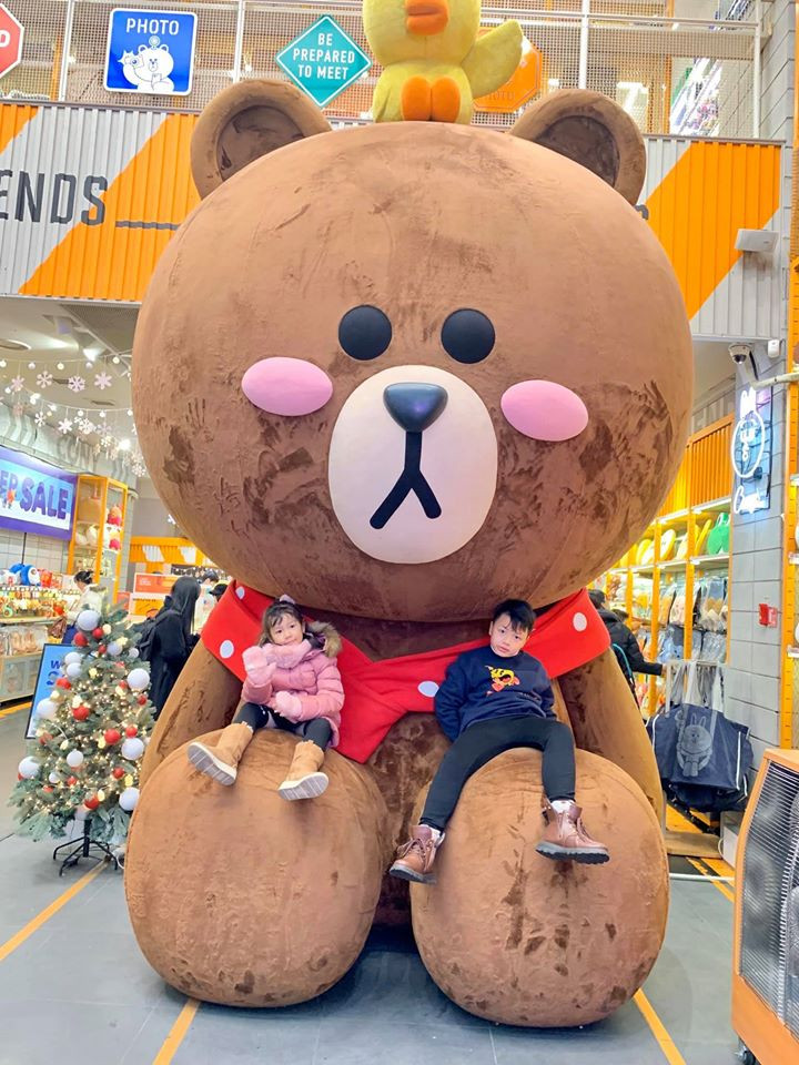 Lương Thuỳ Linh, Tường San, Kiều Loan đẹp 'bất phân thắng bại' khi mặc hanbok ảnh 14