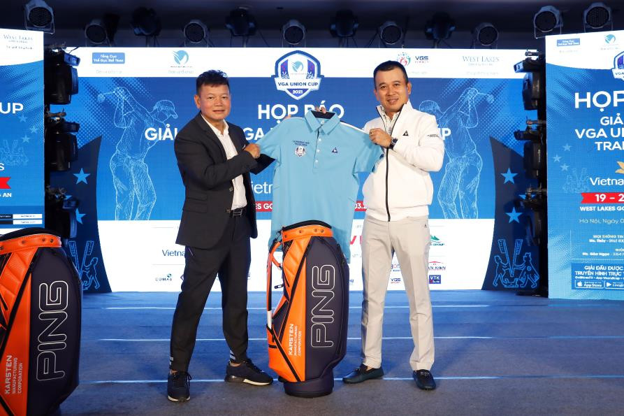 Trang phục golfer- nét văn hóa không thể thiếu trên sân golf ảnh 2