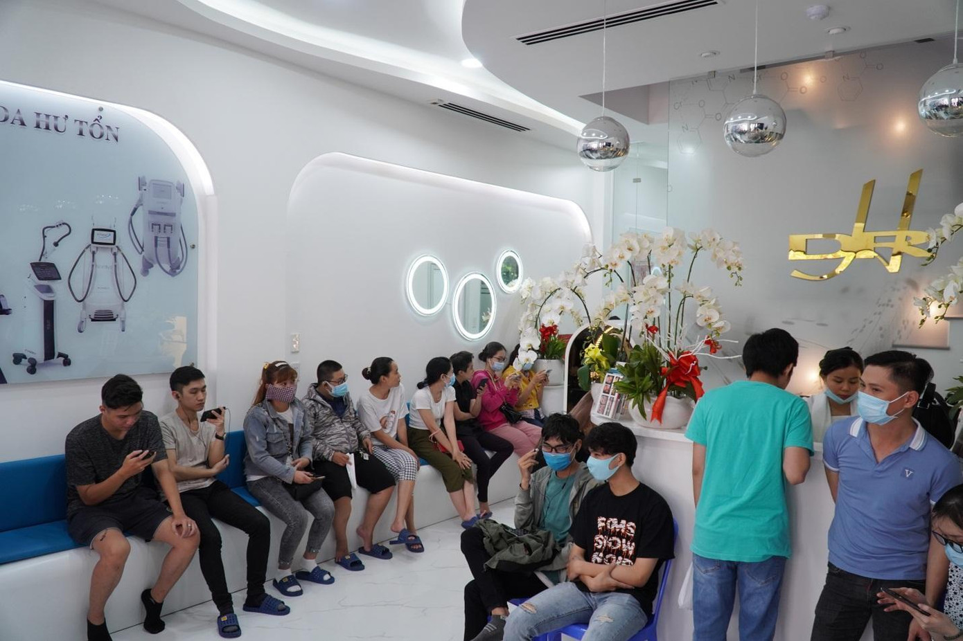 Phát triển bất chấp đại dịch: DR Huy Clinic quận 3 chính thức khai trương ảnh 2