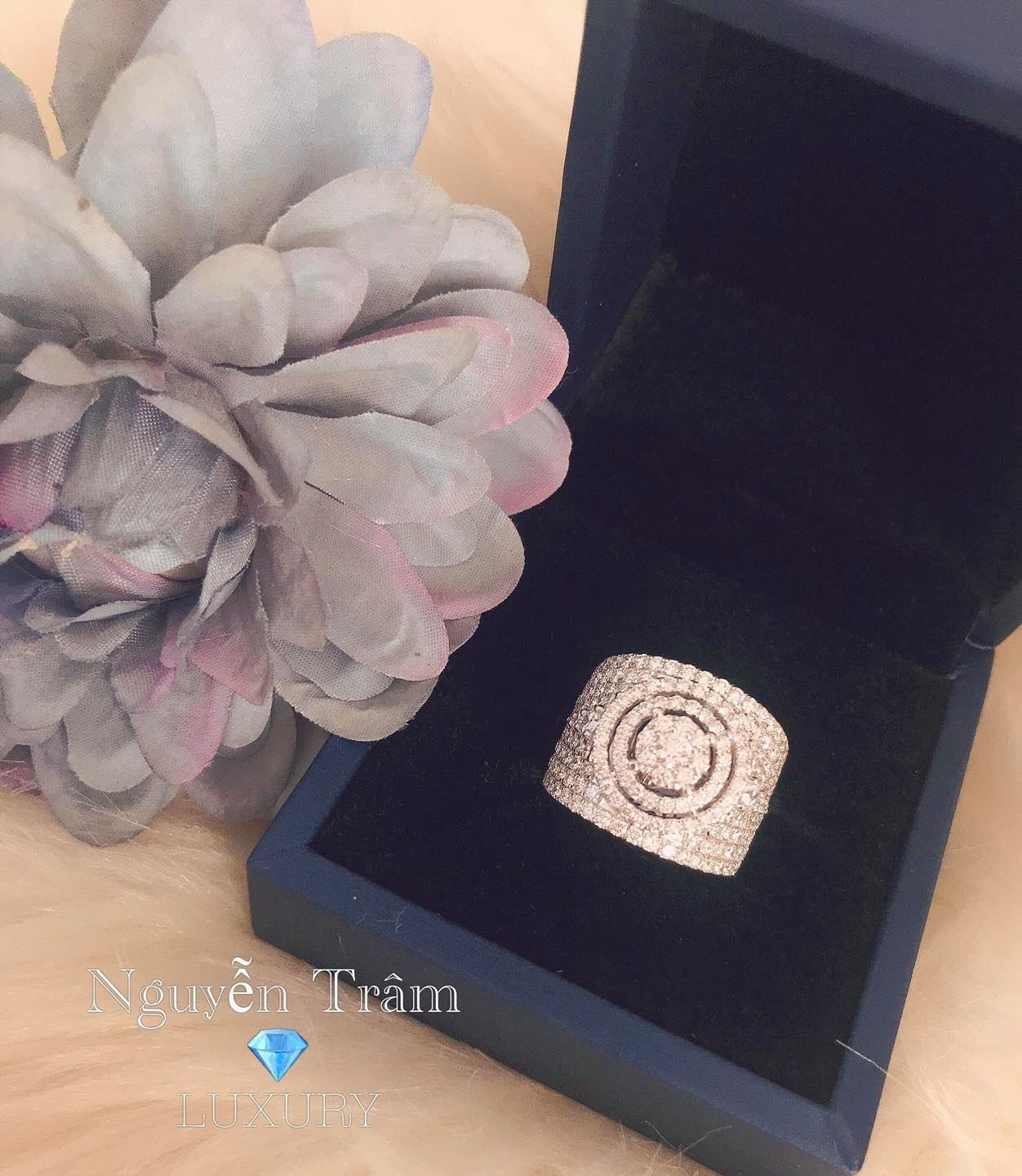 Tiệm Vàng Nguyễn Trâm đem đến sự sang trọng quý phái cho phái đẹp ảnh 3