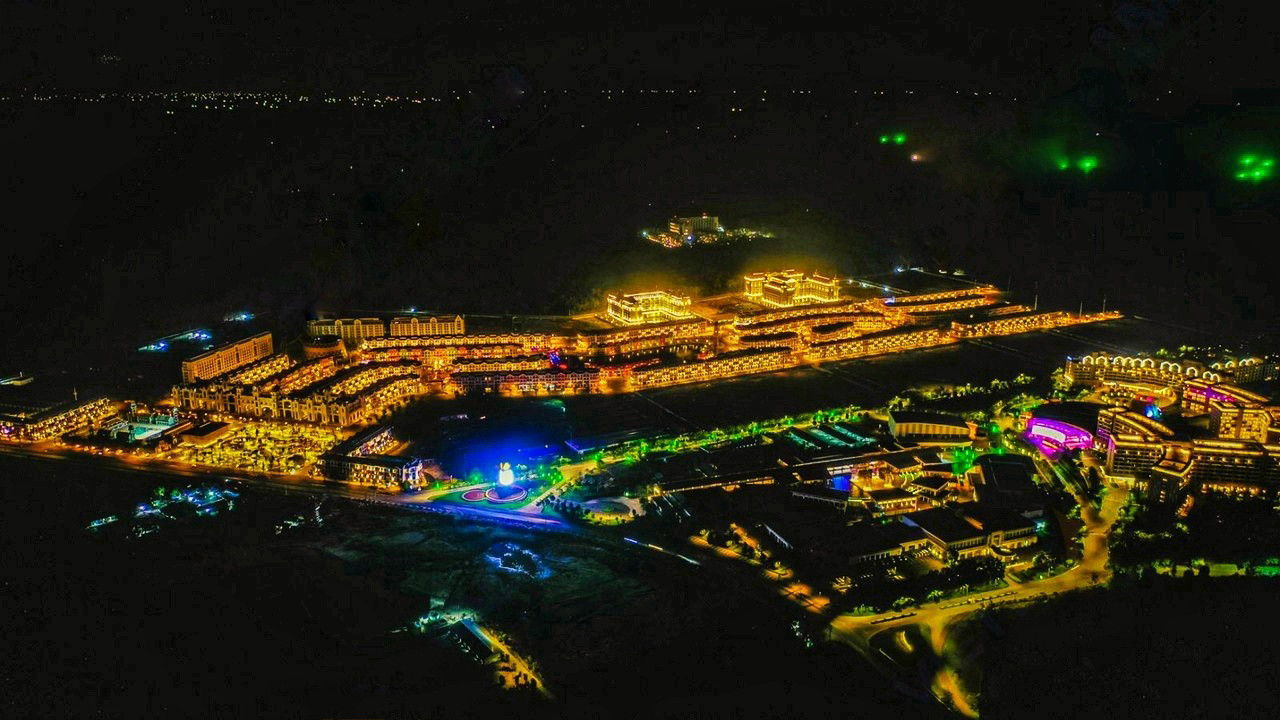 Vingroup sắp ra mắt ‘Thành phố không ngủ’ hàng đầu khu vực ảnh 3