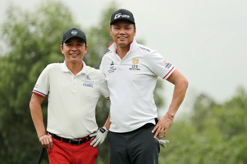 Trang phục golfer- nét văn hóa không thể thiếu trên sân golf ảnh 4