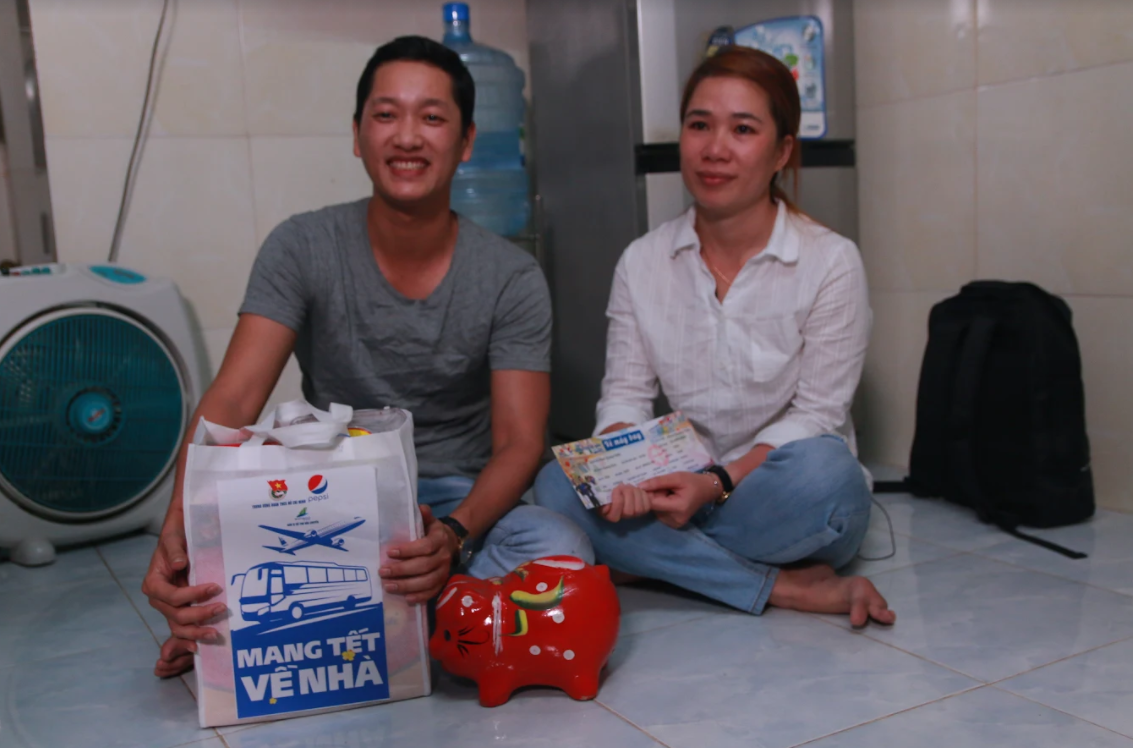 Tết 2021: Một cái Tết thật khác, nhưng niềm vui đoàn viên vẫn luôn vậy ảnh 2