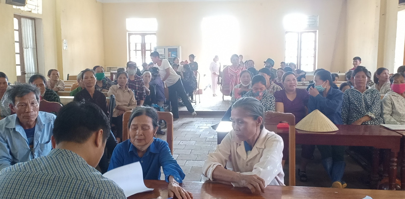 Tỉnh Thanh Hóa nói về việc nhiều hộ trong danh sách cận nghèo xây nhà 'tiền tỷ' ảnh 1