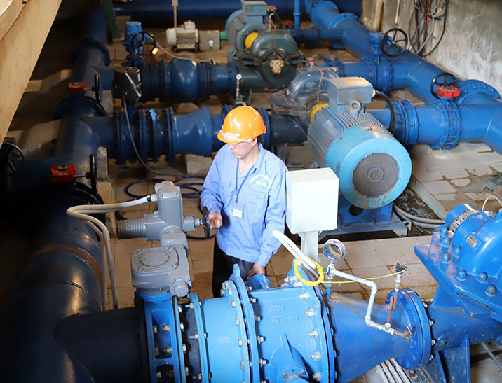 Hỗ trợ thiết bị đảm bảo nước sạch cho người vùng lũ ở Hà Tĩnh ảnh 1