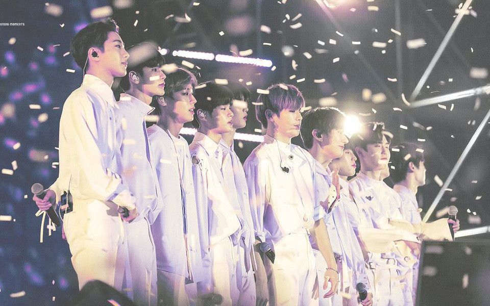 Trong thế giới fangirl: Tôi tình nguyện đợi một ngày cơn gió xuân mang Wanna One trở về ảnh 4