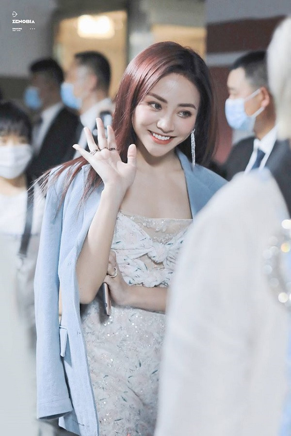 Trong trái tim fangirl: Dù là “bông tuyết” hay “mãnh hổ”, Tạ Khả Dần mãi luôn tỏa sáng! ảnh 3