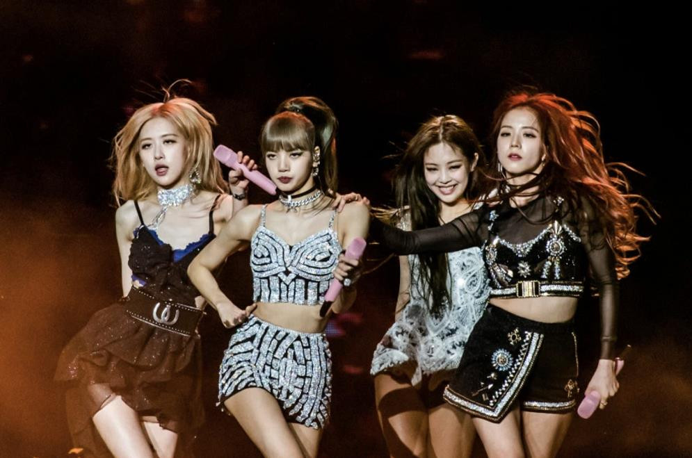 Trong thế giới fangirl: Kể bạn nghe chuyện tôi “đổ” các chị BlackPink nhà tôi! ảnh 3