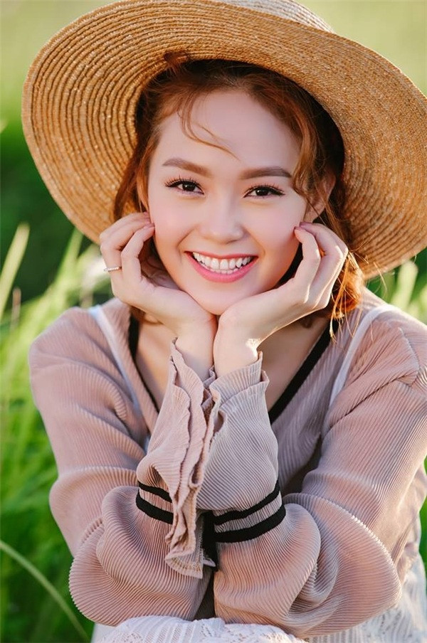 Trong thế giới fangirl: Tuổi thơ tôi tràn đầy sắc màu vì Minh Hằng và âm nhạc của chị ảnh 4