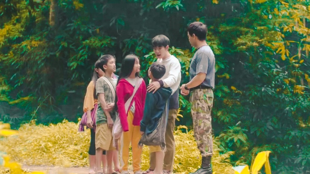 Siêu phẩm đam mỹ “Cổ Tích Ngàn Sao“: Cốt truyện cuốn hút còn “nội dung” xỉu ngang xỉu dọc! ảnh 4