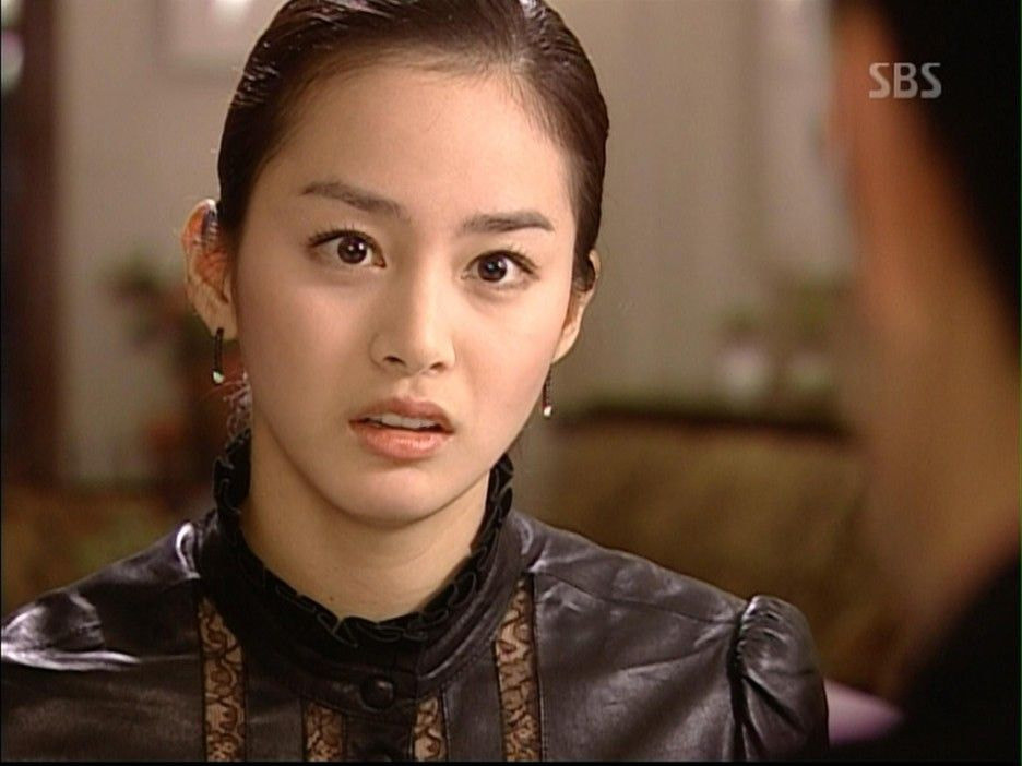 Những “người đẹp màn ảnh” diễn vai phản diện xuất sắc, xem đến đâu ghét đến đó! ảnh 2