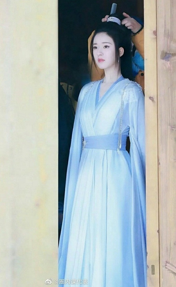 Hậu trường “Thả Thí Thiên Hạ”: Dương Dương đẹp lụy tim, nhưng Triệu Lộ Tư lộ “hai cằm”? ảnh 12